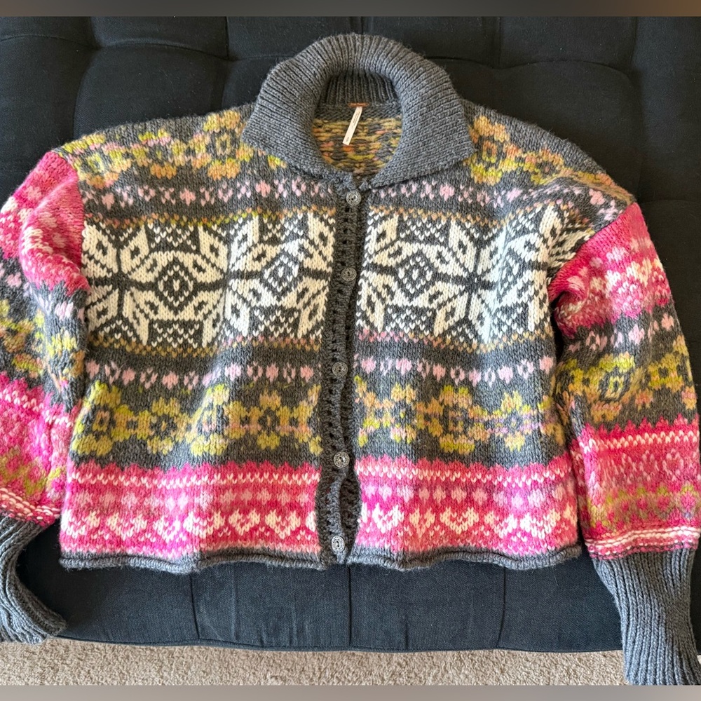 Free People Snowdrift Cardigan in Frozen Flower Combo